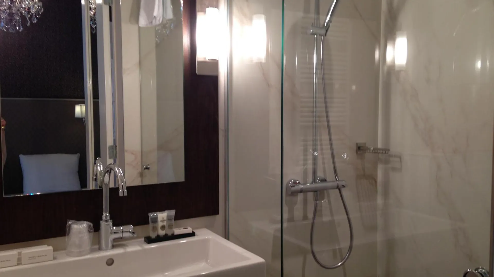 אמסטרדם Apple Inn Hotel