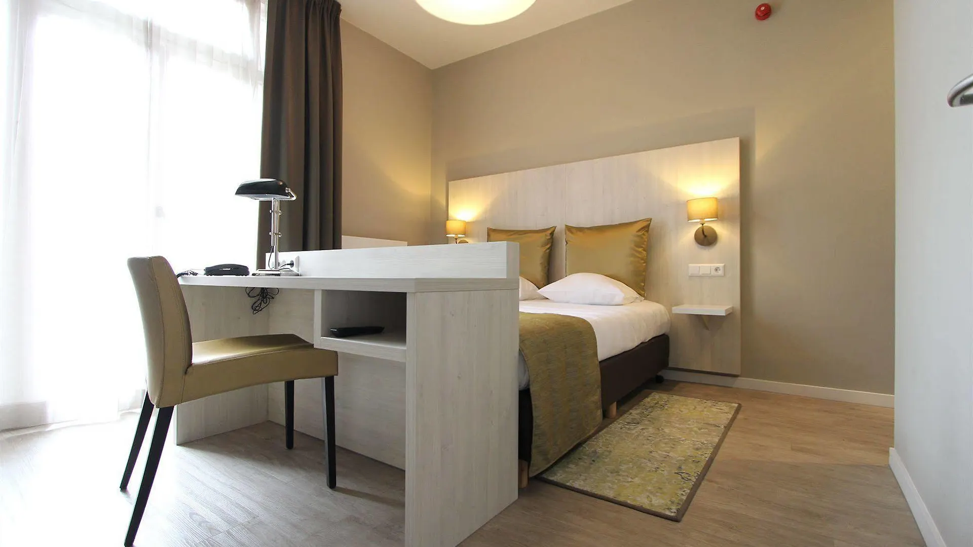 אמסטרדם Apple Inn Hotel